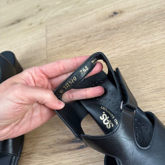 SAS Womens Suntimer Heeled Sandal Shoes Size 7.5 Slim AAA Black Leather Comfort - Picture 8 of 13